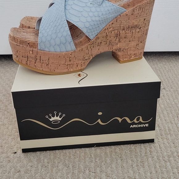 Nina Harper Sky-Blu wedge sandal - Picture 6 of 13